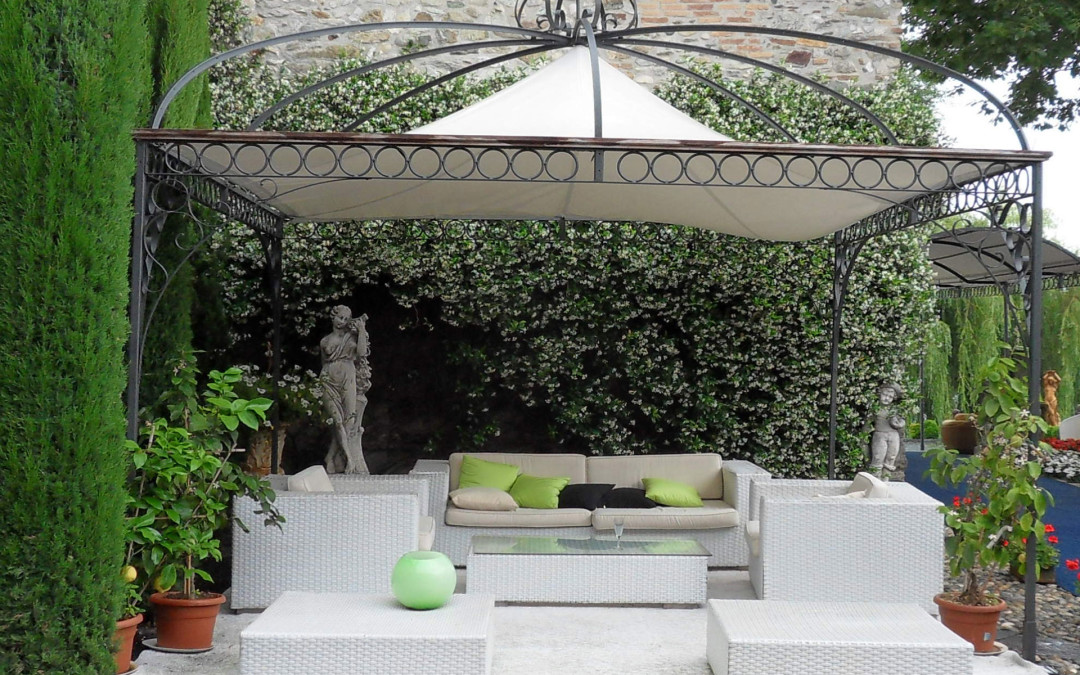 Gazebo in ferro con telo PVC